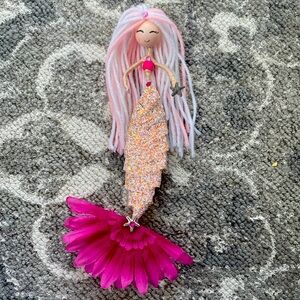 Handmade Mermaid Ornament - Enchanting Coastal Decor!